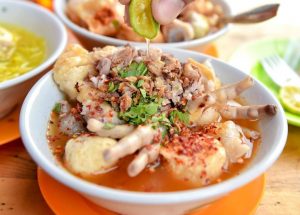 Ada 150 Porsi Baso Aci Akang Gratis, Mau?