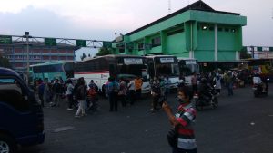 Menjelang Libur Panjang, Penumpang di Terminal Bekasi Meningkat 35 Persen