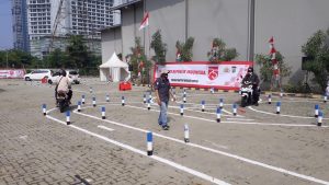 Gebyar Pelayanan SIM dan SKCK dalam Rangka HUT ke-75 RI di Kota Bekasi