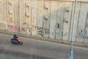 Miris, Underpass Tambun Jadi Media Vandalisme
