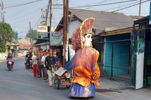 Pengamen Ondel-ondel Tak Dilarang, Ini Syaratnya