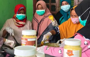 Jamu untuk Tenaga Medis dari UMKM Binaan Pertamina EP Asset 3 Tambun Field