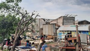 Ratusan Rumah Rusak Akibat Puting Beliung di Bekasi Utara