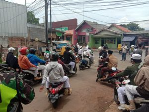 90 Massa FPI dari Bekasi Demo ke Kedubes Prancis di Jakarta
