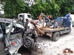 Kronologi Adu Banteng Calya Vs Boks di Jalan Narogong