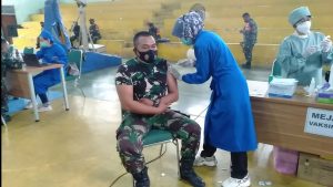 Ratusan Anggota TNI di Bekasi Mulai Divaksin