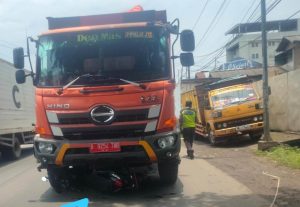 Kronologi Pemotor Tewas Terlindas Truk Sampah di Jalur Tengkorak Bantargebang