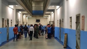 Razia di Lapas Bulak Kapal, Ditemukan Alat Komunikasi