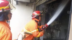 Karena Hal Ini, Ruko di Bekasi Timur Alami Kerugian Hingga Rp 5 Juta