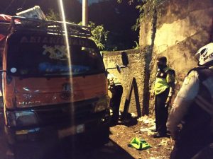 Petugas Kebersihan Tewas Tertimpa Bak Truk Sampah