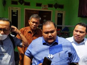 Keluarga Dorong Polisi Segera Menangkap Pelaku Utama Pemerkosaan di Bekasi Barat