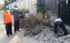 Saifuddaulah Tinjau Perbaikan Saluran Aspirasi Warga Jaticempaka