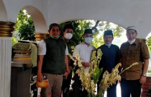 Komisi II Ziarah ke Makam Pahlawan dan Ulama Jelang HUT Kemerdekaan RI