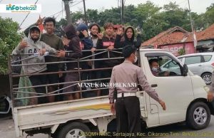 Kemakan Hoax, Belasan Bonekmania Datangi Stadion Wibawa Mukti