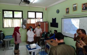 Komisi 4 DPRD Kota Bekasi Pelaksanaan PTMT ke SMP Negeri 2
