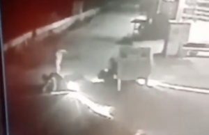 Aksi Brutal Begal di Jalan Pinggir Kali CBL Terekam CCTV