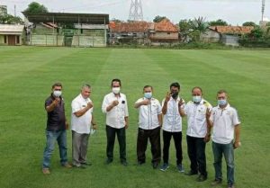 Lapangan Sepak Bola Standar Internasional Ada di Kampung Bulu
