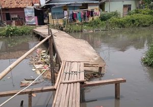 Potret Jembatan Penghubung Antar-Kampung di Sukatani Bekasi