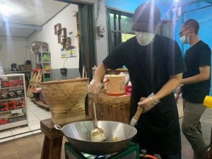 Ini Harga Nasi Goreng Bang Tigor, Eks Pegawai KPK