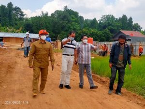 Alimudin Kawal Pembangunan USB SMP Negeri 48