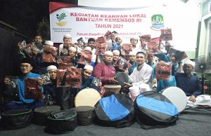 Forum Pemuda Mulya Terima Bantuan Alat Hadroh dari Kemensos RI