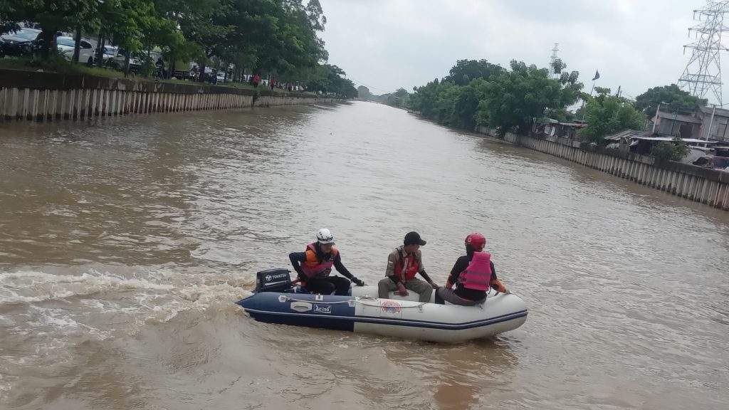 kali malang kabupaten bekasi