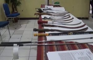 Pelajar di Kabupaten Bekasi Bawa Belasan Senjata Tajam Diamankan Polisi pelajar kabupaten bekasi