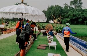 Viral Angkringan Tepi Sawah: Ubud dan Jogja Versi Bekasi
