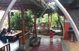 Cobain Makan di Sini: Harga Kaki Lima, Fasilitas Bintang Lima