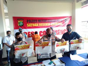 PSK Jadi Tersangka Produksi Oplosan di Jatiasih