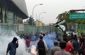 Supporter Persipasi Tolak Bekasi FC Milik Atta Halilintar