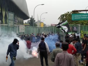 Supporter Persipasi Tolak Bekasi FC Milik Atta Halilintar