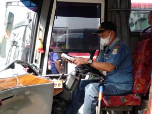 Dishub Kota Bekasi Uji Kelaikan Armada Mudik di Terminal