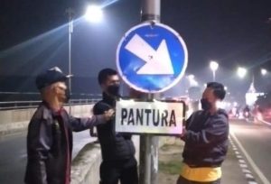 Dishub Kota Bekasi Pasang Rambu Portable Mudik