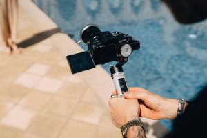 Crane M2S, Stabilizer Kecil Kuat dengan Harga Terjangkau