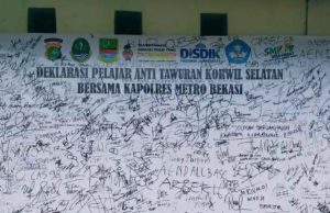 Pelajar SMK di Kabupaten Bekasi Berikrar Antitawuran smk kabupaten bekasi