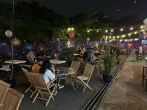 Kafe Bertema Garden di Bekasi yang Asyik Buat Nongkrong