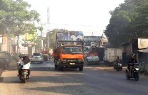 Jalan Cikarang-Cibarusah Dalam Waktu Dekat Dilebarkan jalan cikarang-cibarusah bekasi
