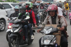 Jalan Pantura Kabupaten Bekasi Mulai Ramai Kendaraan Roda Dua