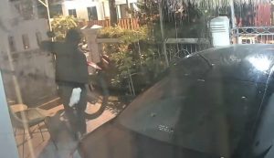 Pencuri di Kabupaten Bekasi Bawa Kabur Motor Sport dengan Cara Diangkat