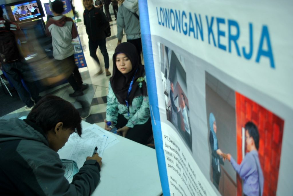 angka pengangguran bekasi