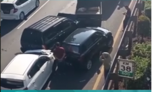 Kronologi Kecelakaan Beruntun di Tol JORR Jatiwarna