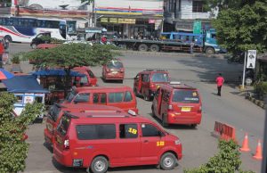 Mulai Hari Ini Tarif Angkutan Umum di Kabupaten Bekasi Naik 15 Persen angkutan umum