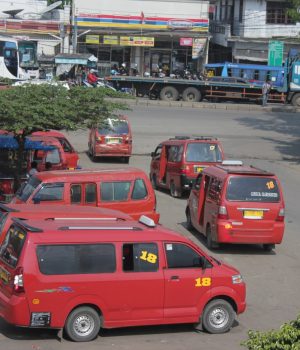 angkutan umum