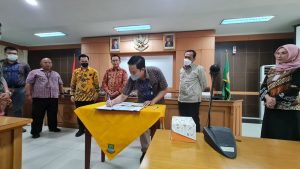 PLN Bekasi dan Pemkab Bekasi Teken MoU Perpanjangan PPJ