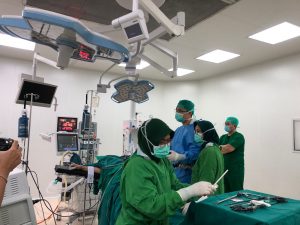 Operasi Usus Buntu dengan Teknologi SILS