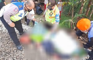 Perempuan Paruh Baya Tutup Usia setelah Tertabrak KRL di Kabupaten Bekasi krl