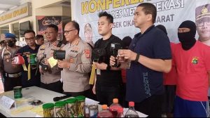 3 Bulan Beraksi, Komplotan Penjual Makanan Kedaluwarsa di Cikarang Dibekuk
