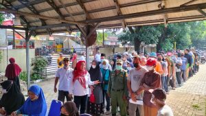 BLT Cair, Plt Wali Kota Bekasi: Beli Sembako, Jangan Buat Beli Rokok