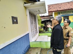 Komisi 4 DPRD Kota Bekasi Sambangi Sekolahan ‘Langganan’ Banjir